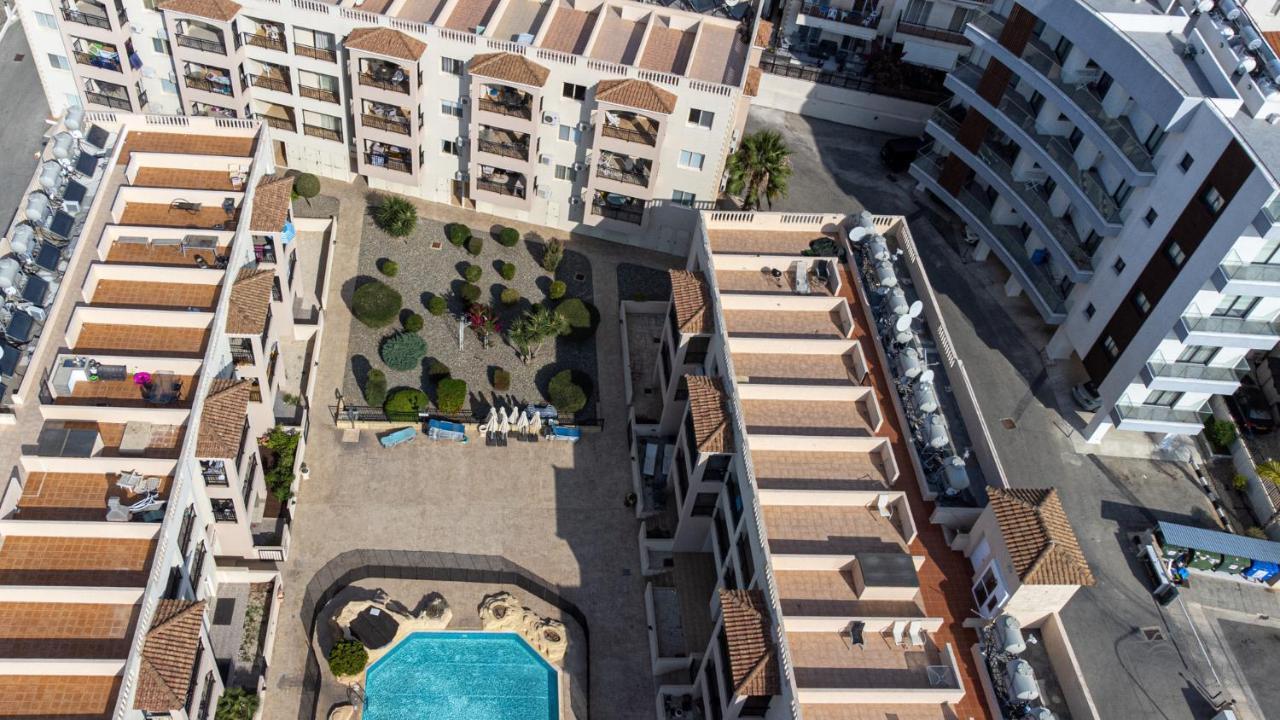 Апартаменты Royal Seacrest Crown-Jewel, 2B, Pools, Sea, Center Пафос Экстерьер фото