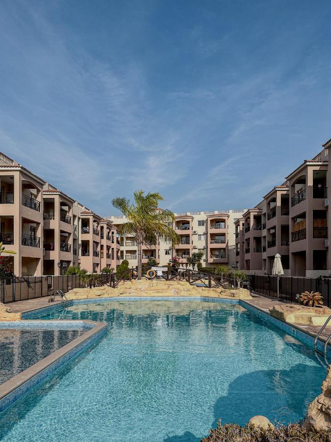 Апартаменты Royal Seacrest Crown-Jewel, 2B, Pools, Sea, Center Пафос Экстерьер фото