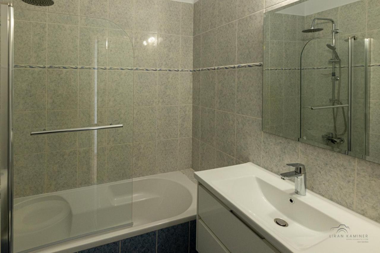 Апартаменты Royal Seacrest Crown-Jewel, 2B, Pools, Sea, Center Пафос Экстерьер фото